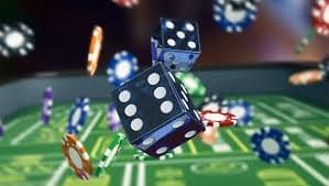 Meja dealer langsung kasino dengan streaming kamera multi-sudut